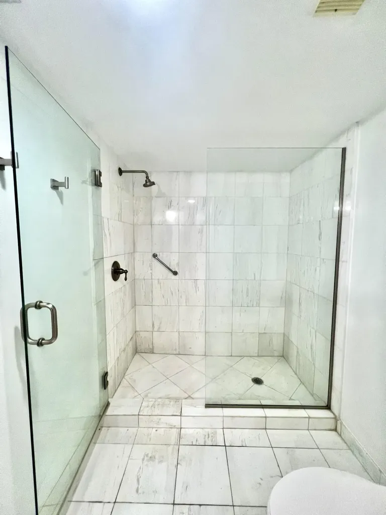 3400 NE 192nd Street Aventura FL 33180