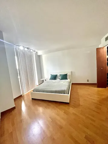 3400 NE 192nd Street Aventura FL 33180