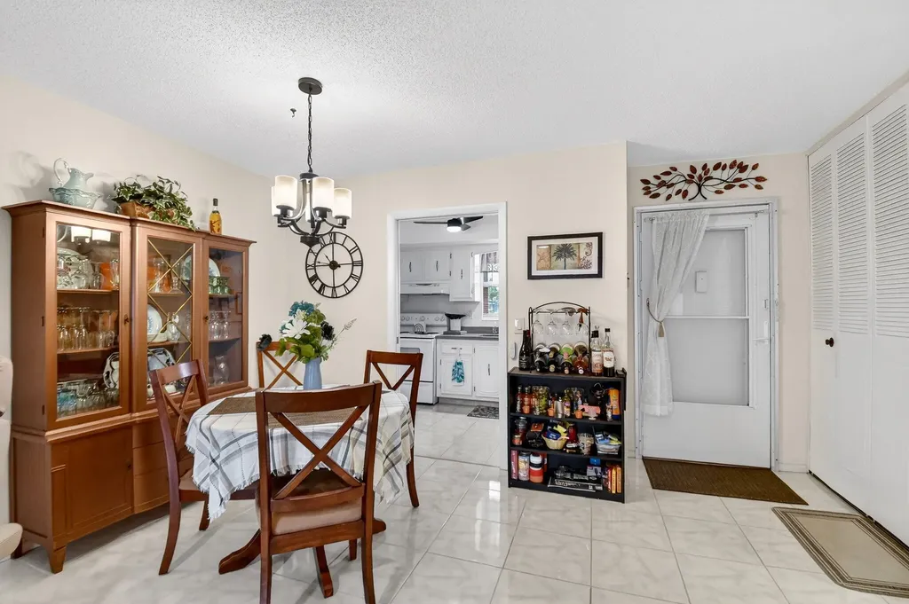 2758 Emory Drive E West Palm Beach FL 33415