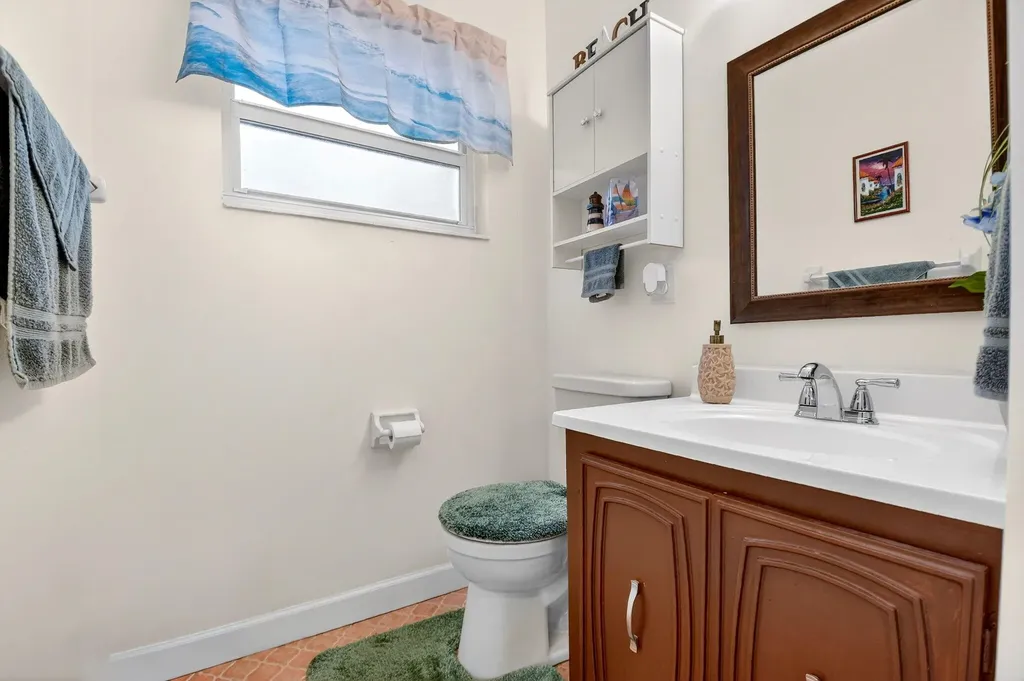2758 Emory Drive E West Palm Beach FL 33415