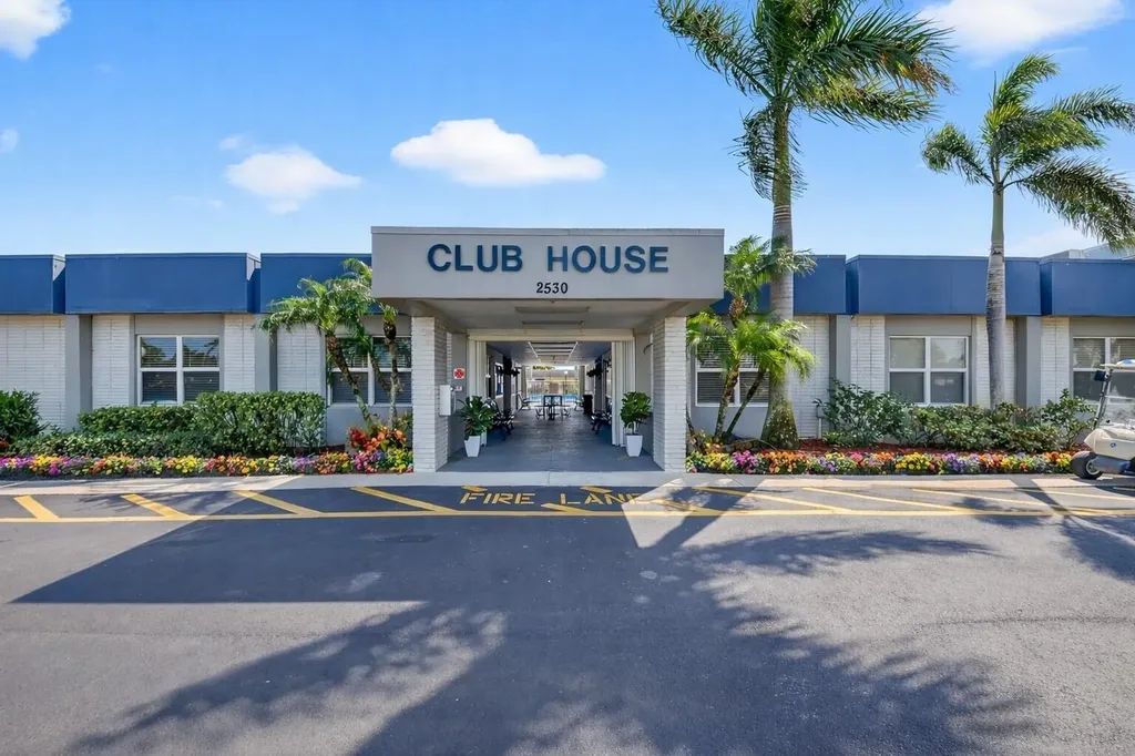 2758 Emory Drive E West Palm Beach FL 33415