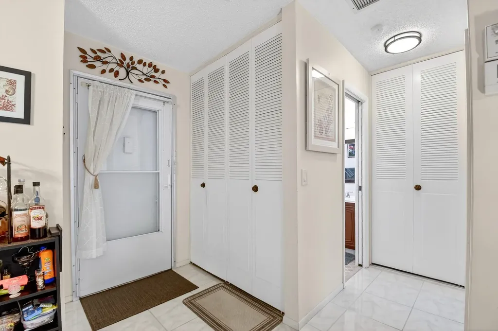2758 Emory Drive E West Palm Beach FL 33415