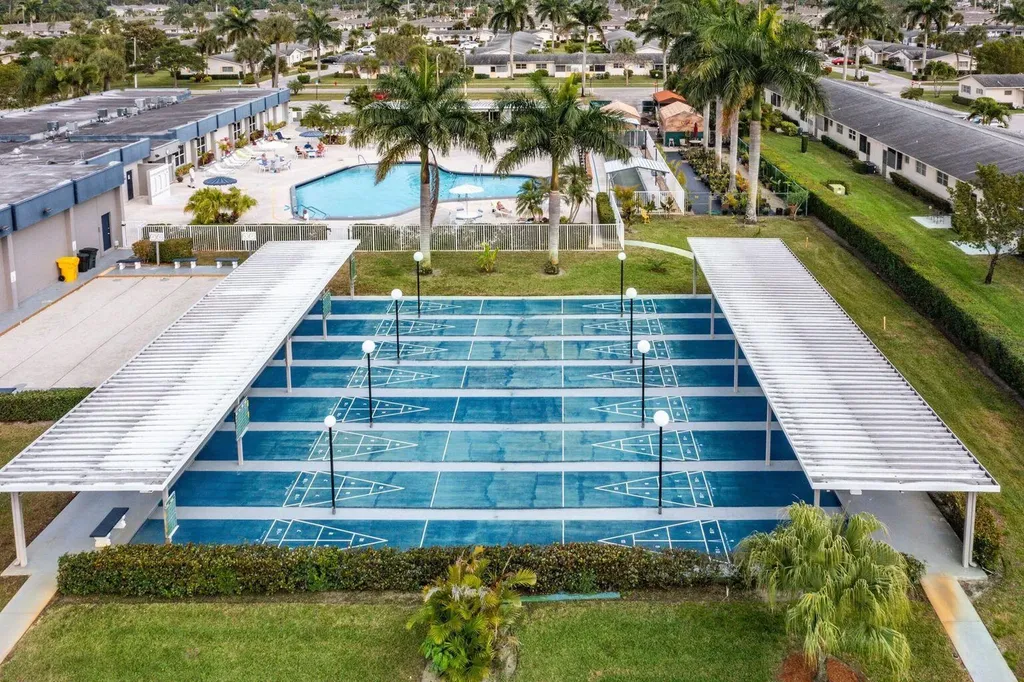 2758 Emory Drive E West Palm Beach FL 33415