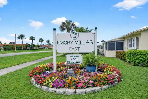 2758 Emory Drive E West Palm Beach FL 33415