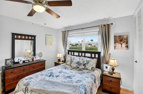 2758 Emory Drive E West Palm Beach FL 33415