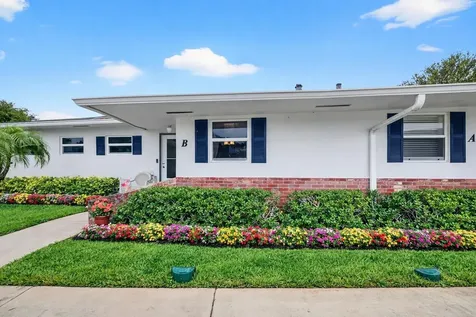 2758 Emory Drive E West Palm Beach FL 33415