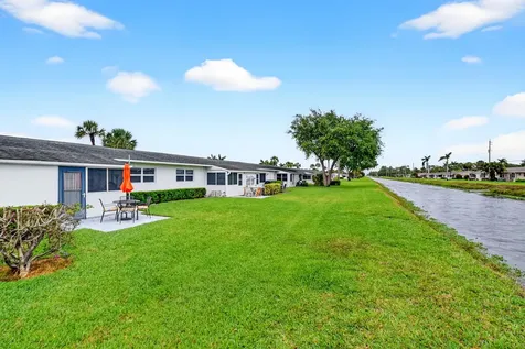 2758 Emory Drive E West Palm Beach FL 33415
