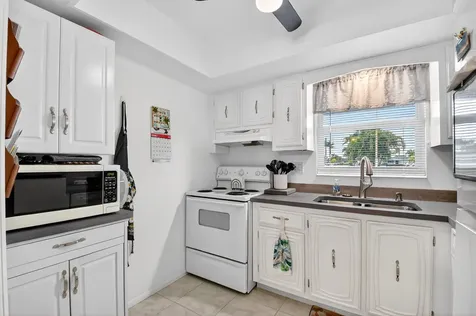 2758 Emory Drive E West Palm Beach FL 33415