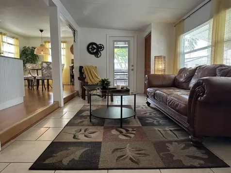 8661 SW 18th Place Davie FL 33324