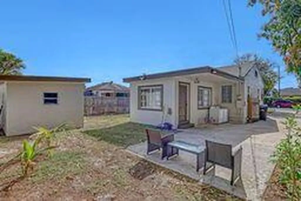 731 50th Street West Palm Beach FL 33407