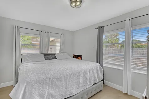 731 50th Street West Palm Beach FL 33407