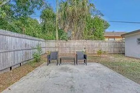 731 50th Street West Palm Beach FL 33407
