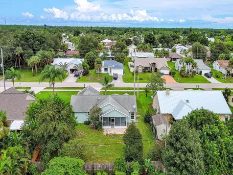 1545 Barber Street Sebastian FL 32958