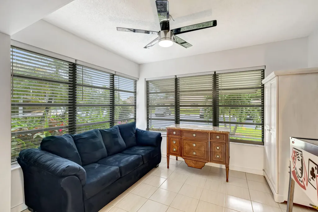 14040 Nesting Way Delray Beach FL 33484