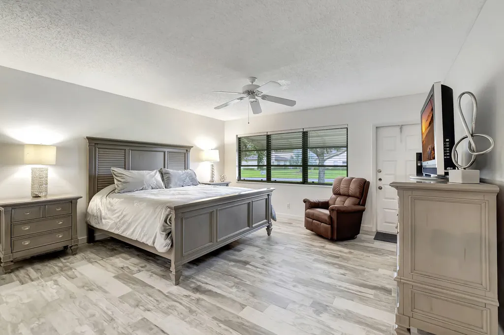 14040 Nesting Way Delray Beach FL 33484