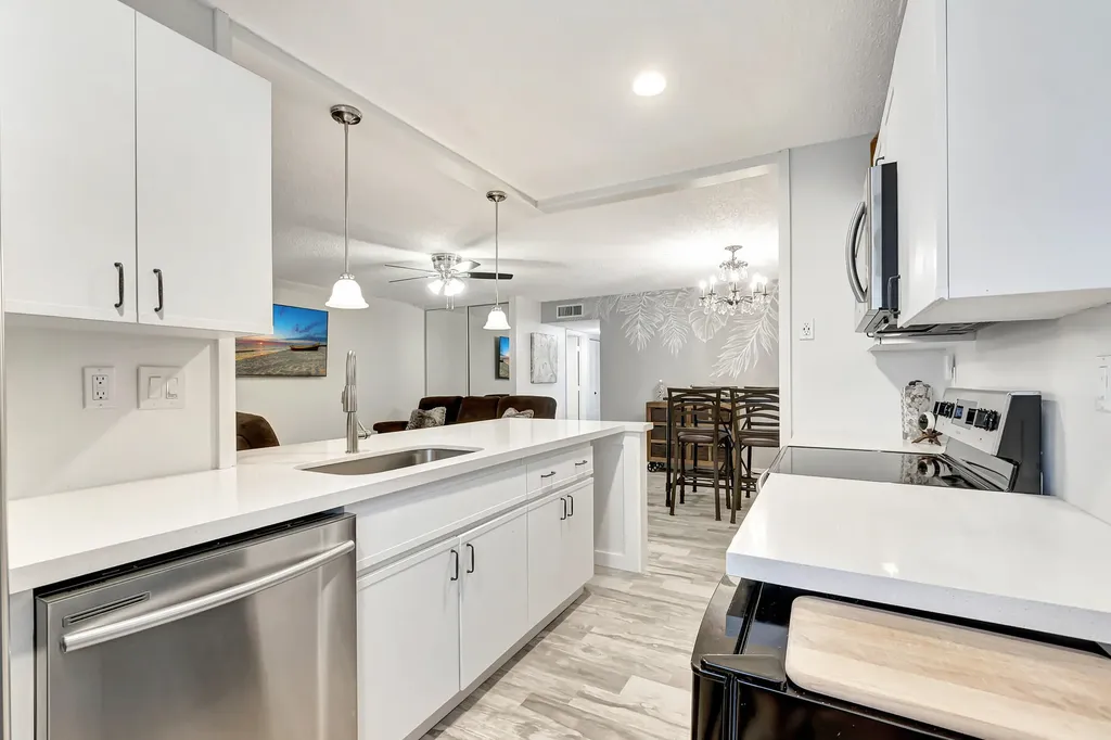 14040 Nesting Way Delray Beach FL 33484