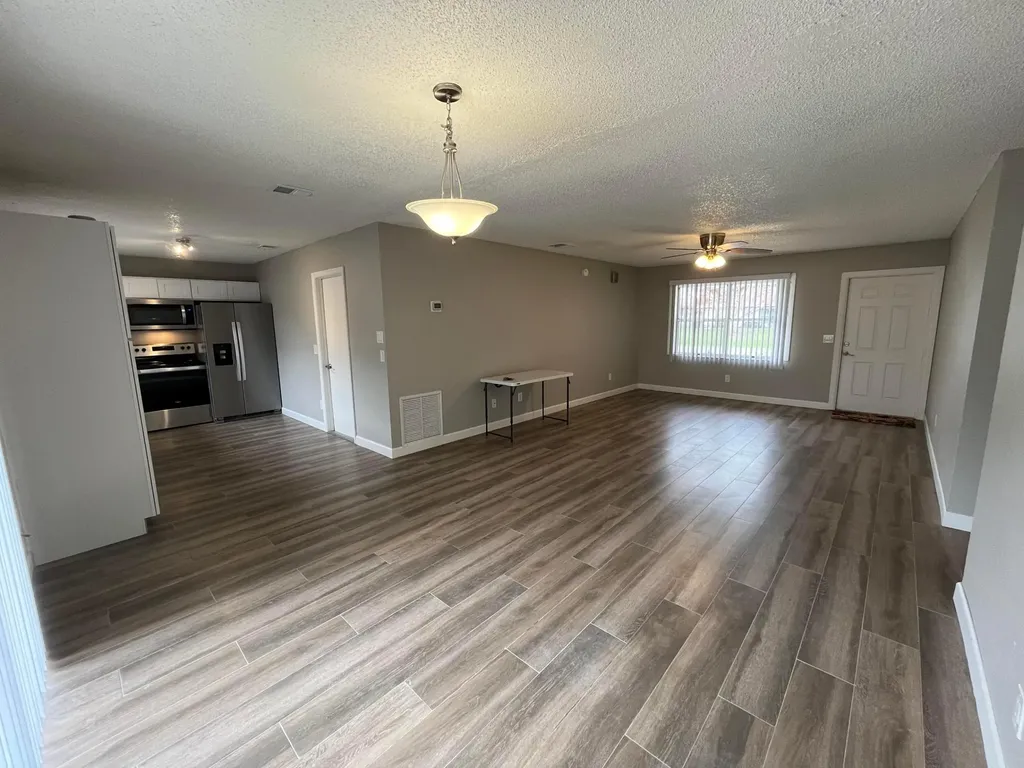 2122 SE Heathwood Circle Port St Lucie FL 34952
