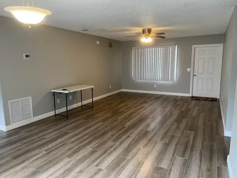 2122 SE Heathwood Circle Port St Lucie FL 34952