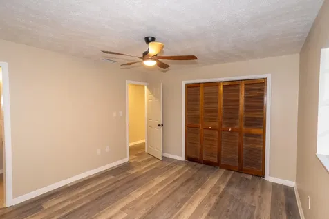 1905 Colonial Road Fort Pierce FL 34950