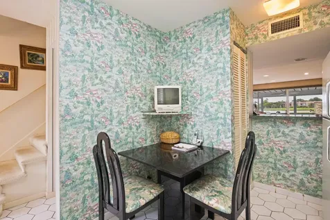 4541 Luxemburg Court Greenacres FL 33467