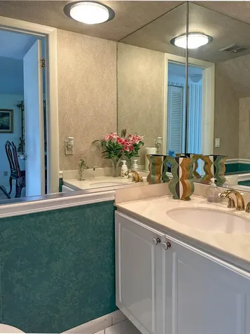 4541 Luxemburg Court Greenacres FL 33467