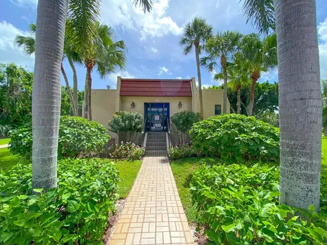 4541 Luxemburg Court Greenacres FL 33467