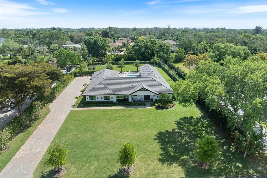6032 NW 80th Terrace Parkland FL 33067