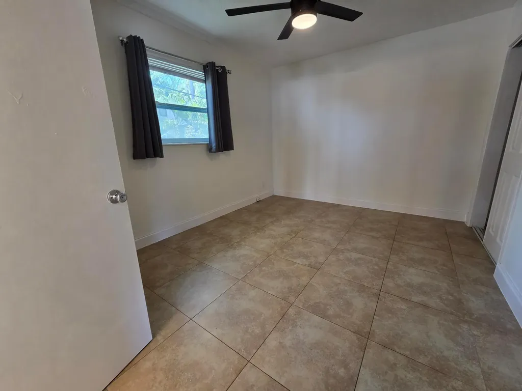 720 NE 2nd Street Fort Lauderdale FL 33301