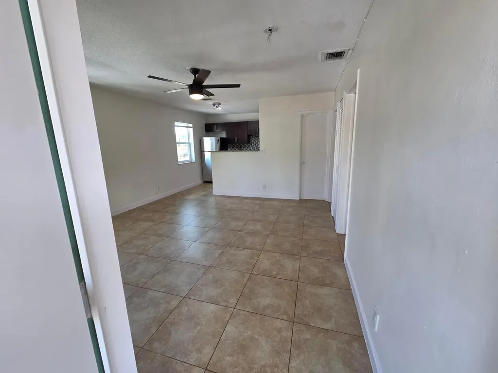 720 NE 2nd Street Fort Lauderdale FL 33301