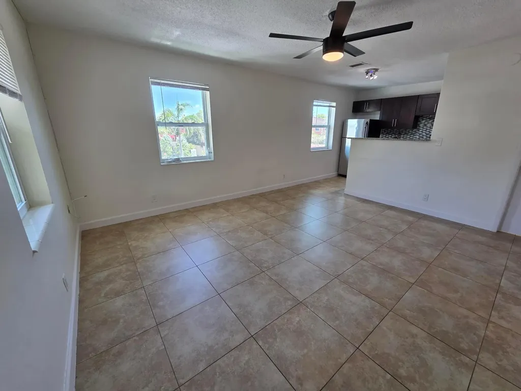 720 NE 2nd Street Fort Lauderdale FL 33301