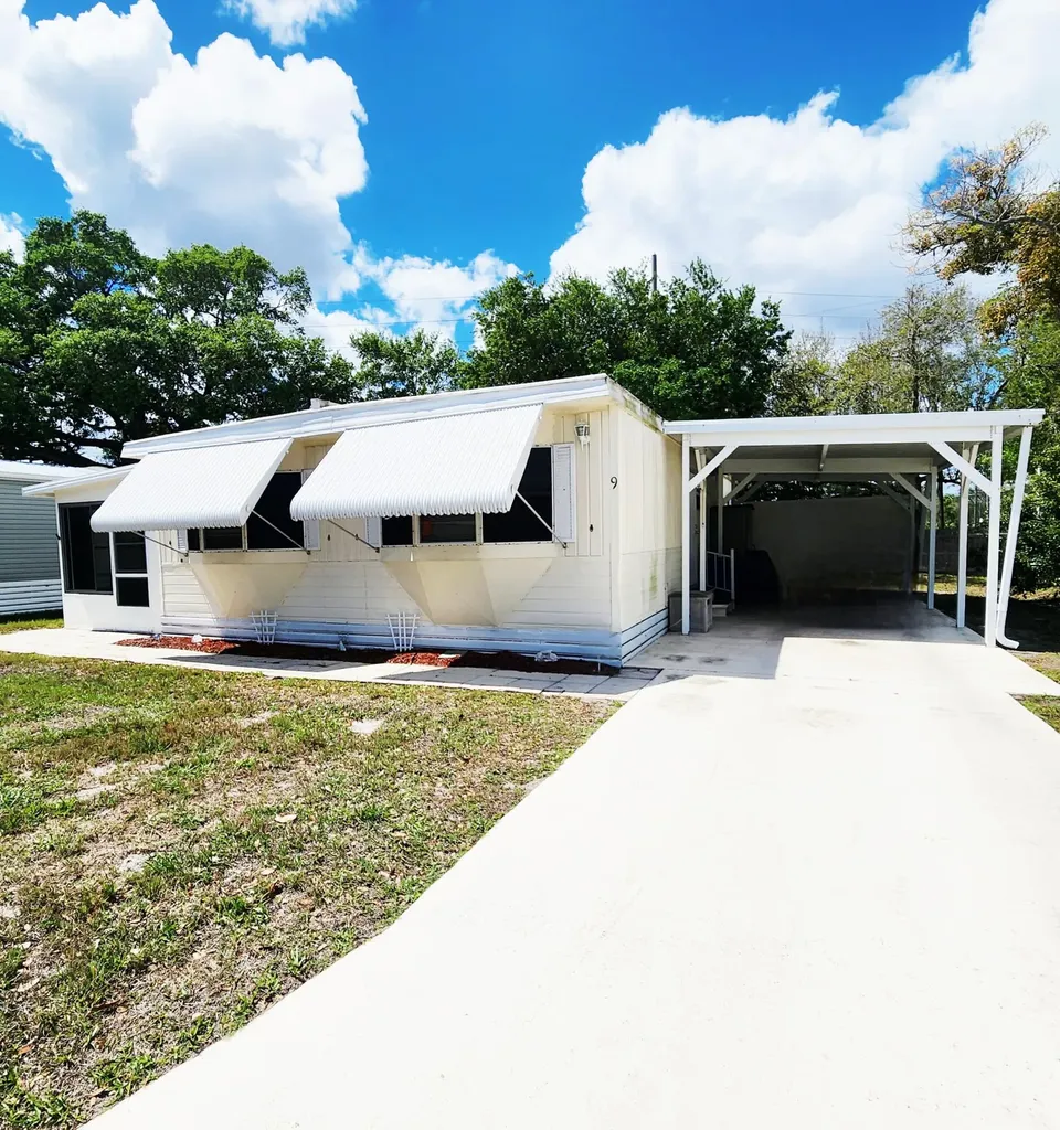 9 Margarita Lane Port St Lucie FL 34952