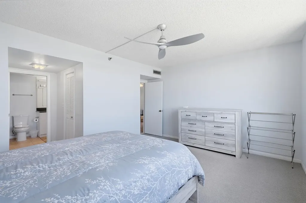 3850 Washington Street Hollywood FL 33021