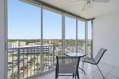 3850 Washington Street Hollywood FL 33021