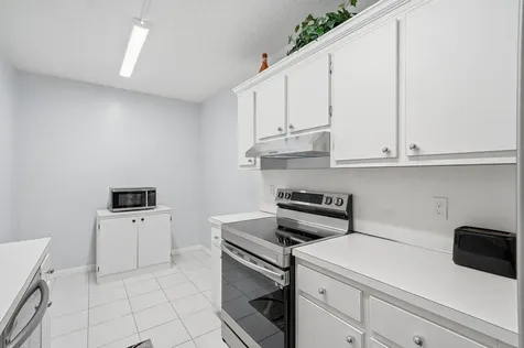 3850 Washington Street Hollywood FL 33021