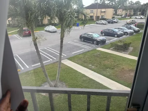 211 Pine Hov Circle Greenacres FL 33463