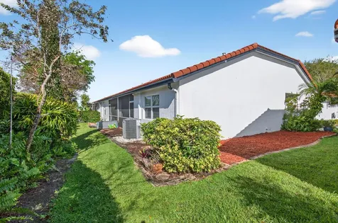 8196 Vía Di Veneto Boca Raton FL 33496