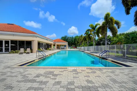 8196 Vía Di Veneto Boca Raton FL 33496