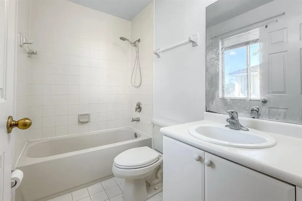 2527 SE 15th Place Homestead FL 33035