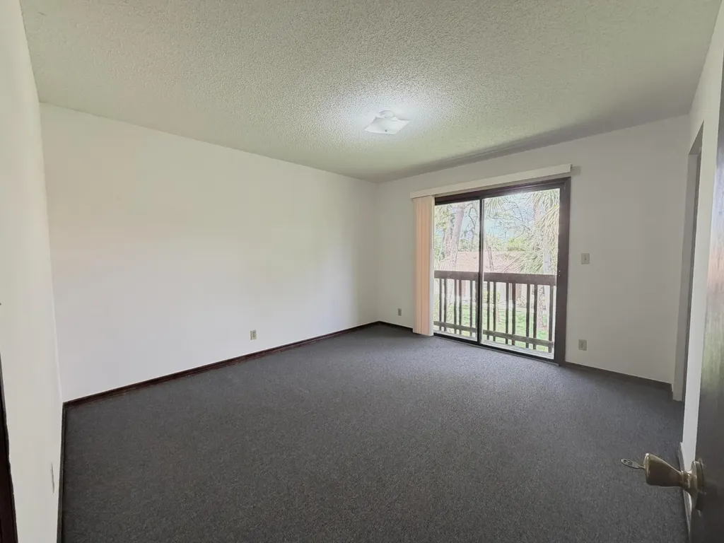 1226 N Haverhill Road Haverhill FL 33417