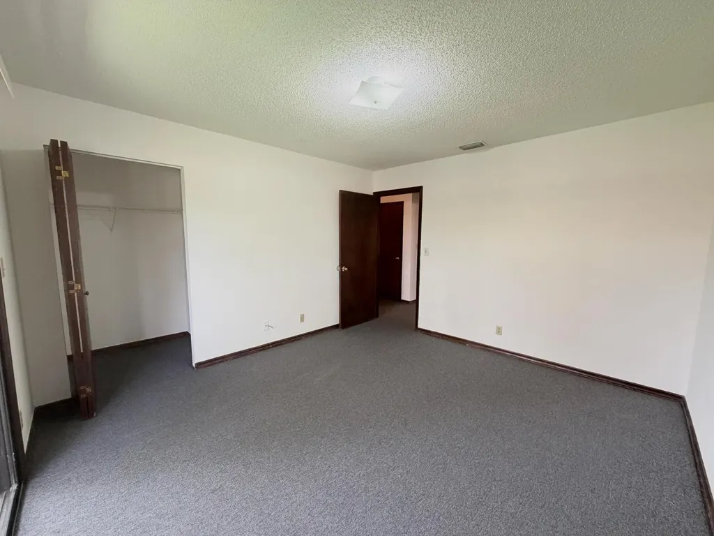 1226 N Haverhill Road Haverhill FL 33417