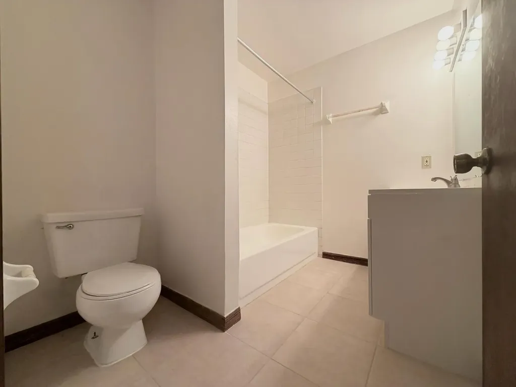 1226 N Haverhill Road Haverhill FL 33417
