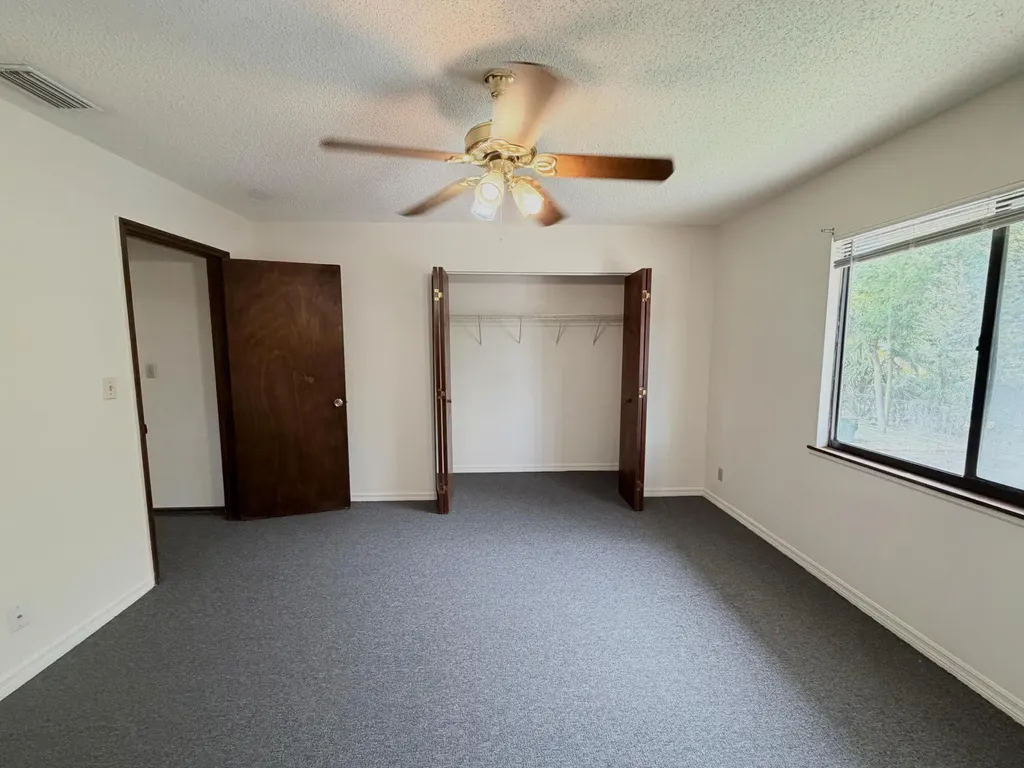 1226 N Haverhill Road Haverhill FL 33417