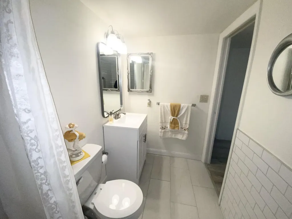 2760 SW 22nd Avenue Delray Beach FL 33445