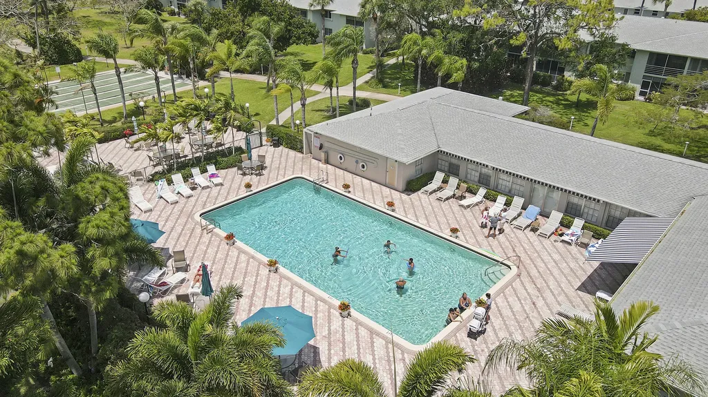 2760 SW 22nd Avenue Delray Beach FL 33445