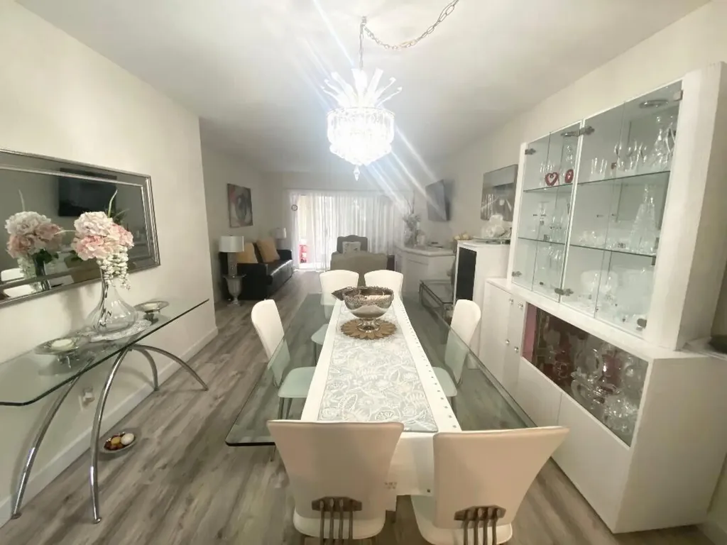 2760 SW 22nd Avenue Delray Beach FL 33445