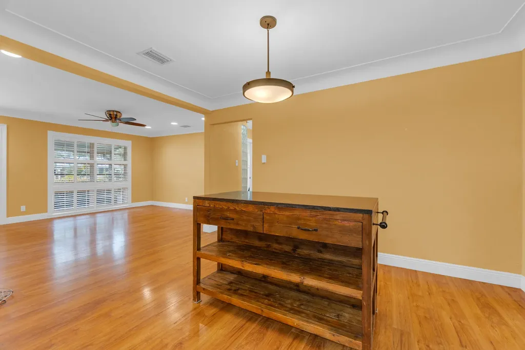 4681 NE 5th Avenue Fort Lauderdale FL 33334
