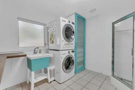 4681 NE 5th Avenue Fort Lauderdale FL 33334