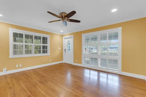 4681 NE 5th Avenue Fort Lauderdale FL 33334