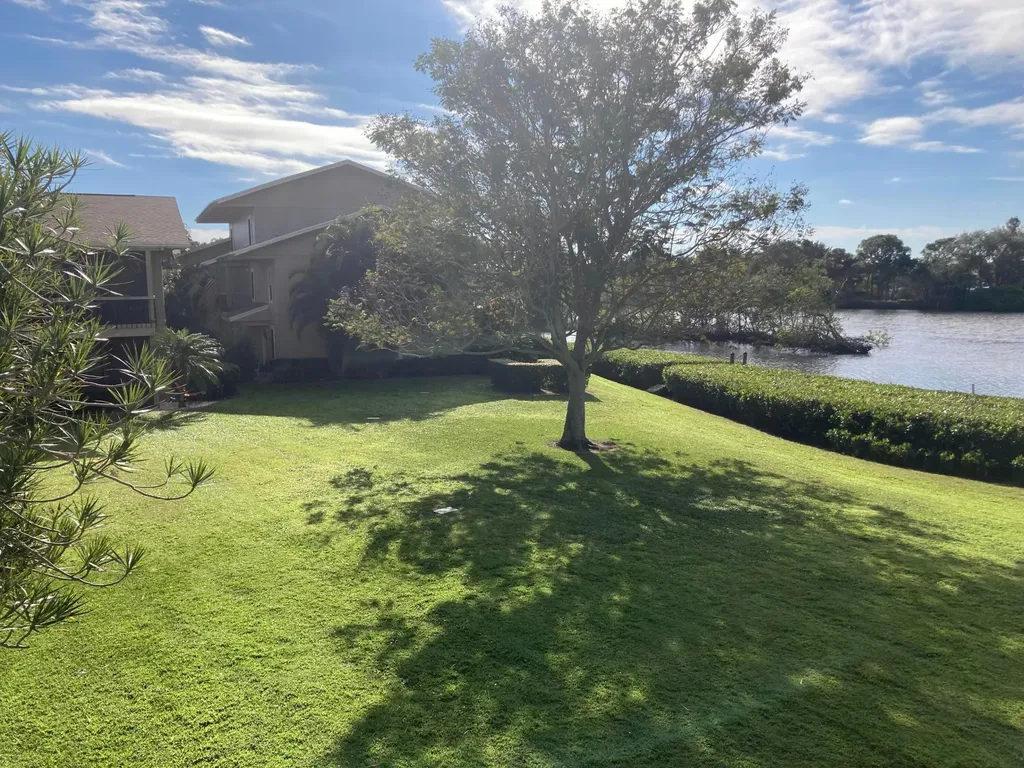 9120 SE Riverfront Terrace Jupiter FL 33469