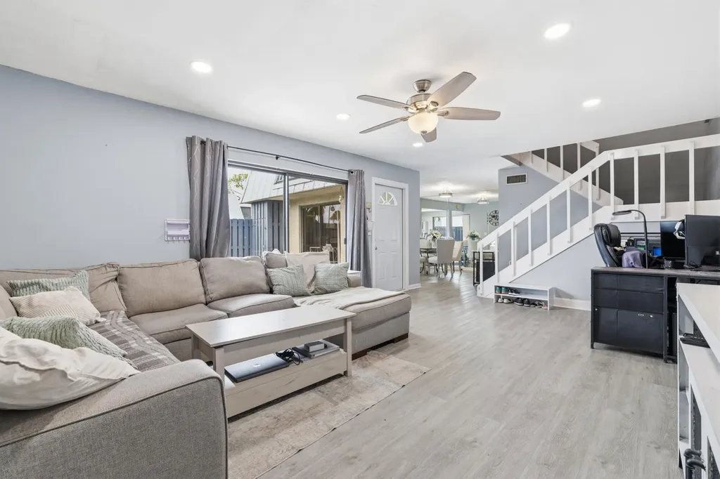 3832 SE Jefferson Street Stuart FL 34997